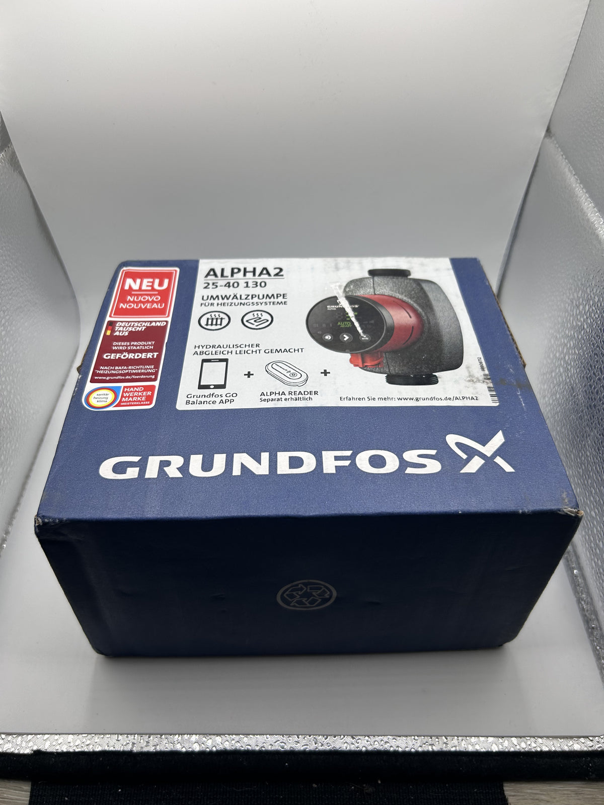 Grundfos Heizungspumpe ALPHA2 25-40 Umwälzpumpe 130 mm Nassläufer (99261701)