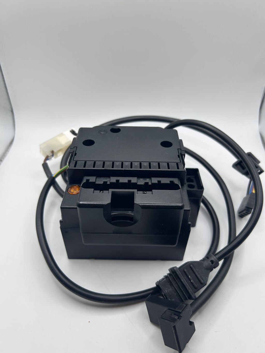 Viessmann 7823567 Steckerkonsole AGC 24 131V -