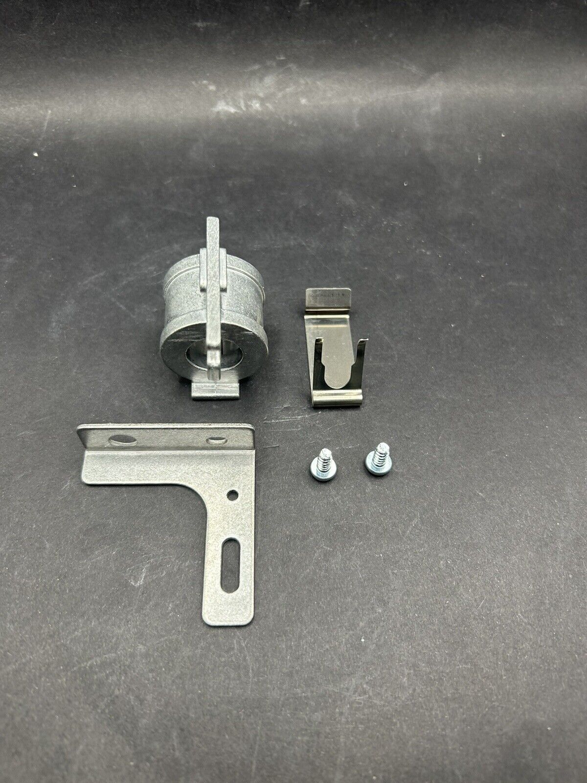 Bosch 7100232 Halterung Zünd-Ionisationselektr. für Buderus, OEM