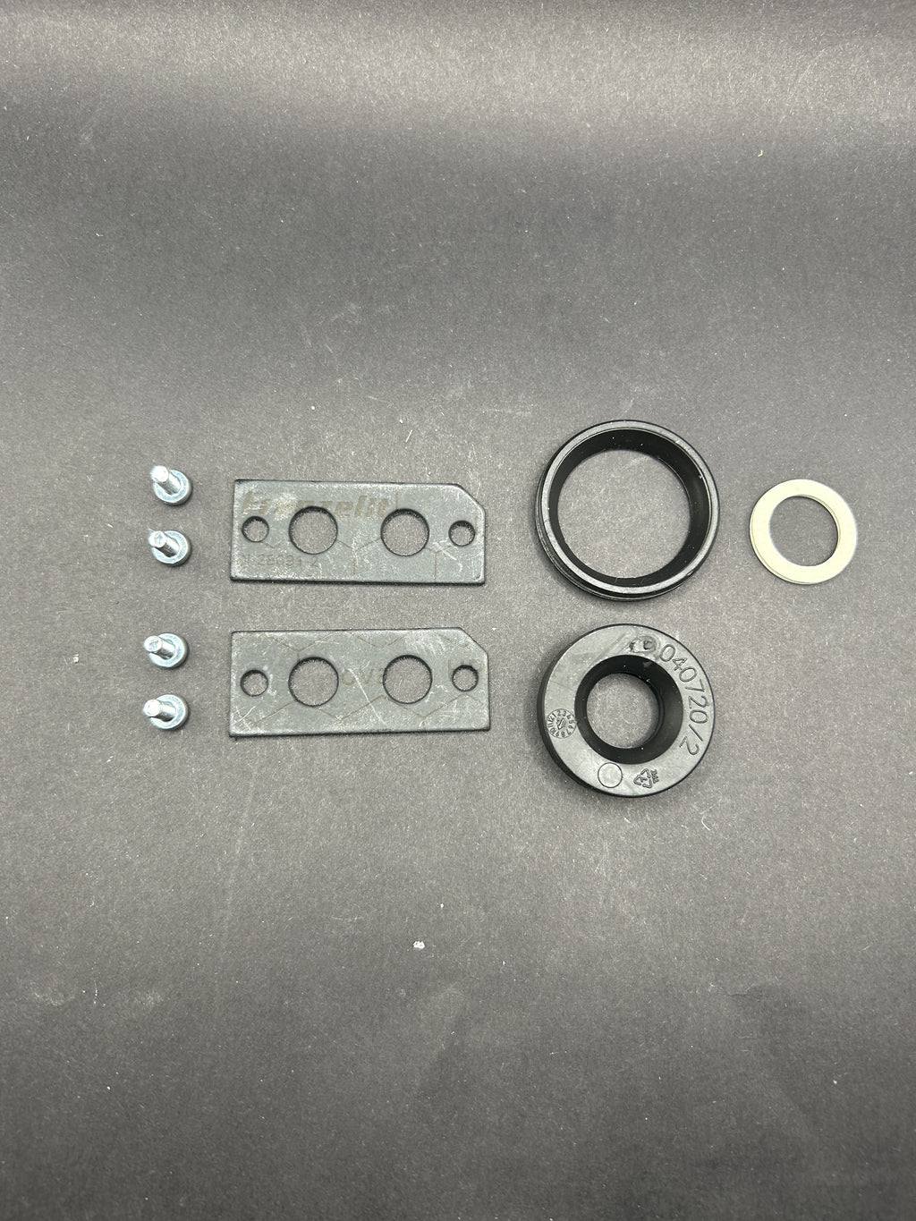 Service-Set VM 1.0 everp, Bosch 7736604314, für GC7000F/iF 15-50, KBRC 22-50/1