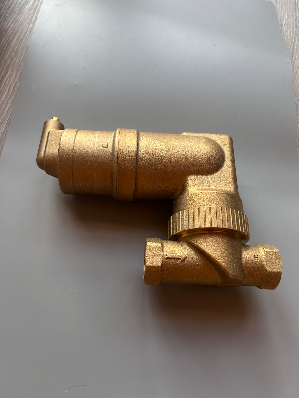 Buderus Logafix Luftabscheider DN20 3/4" Innengewinde mit Isolierung 7738330195