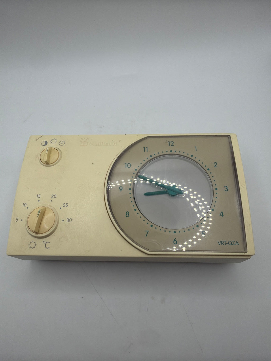 Vaillant VRT-QZA Raumtemperaturregler Thermostat #2680