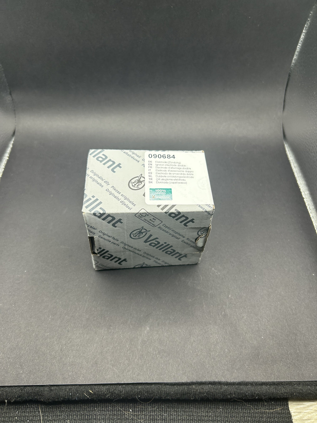 Vaillant Doppelzündelektrode 090684 für VC 64, 104, VC-W 184, 185, 194-254 E 09