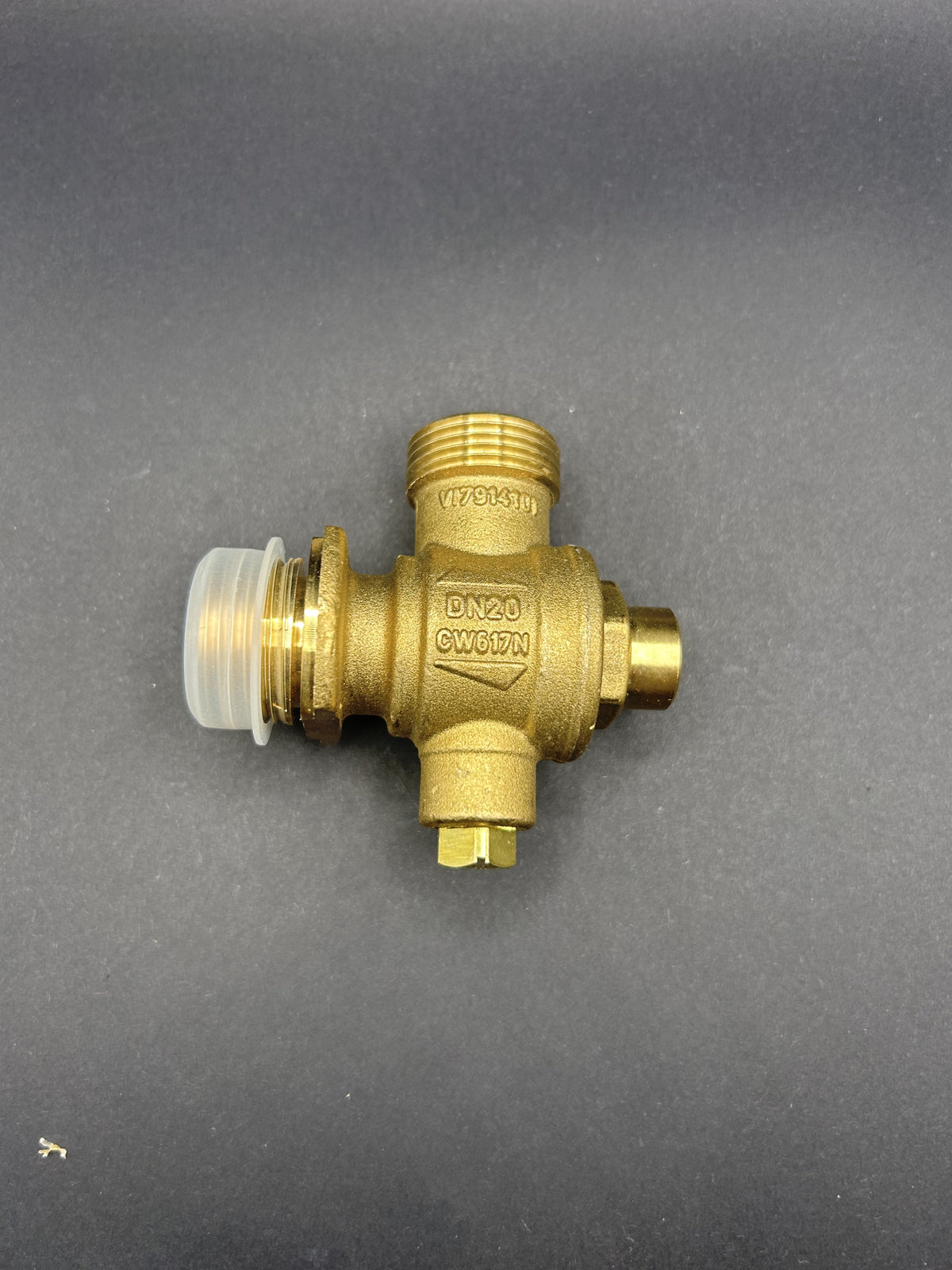 Viessmann 7867329 Eckhahn G3/4-G3/4 Geeignet für Viessmann Wandgeräte Aufputz