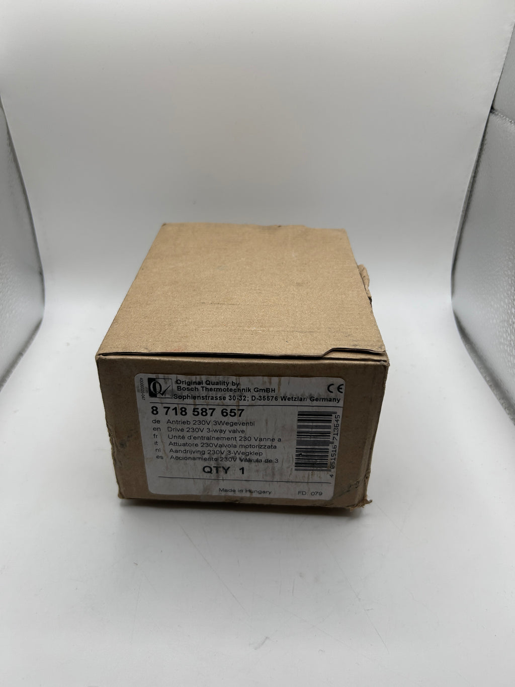 Bosch 8718587657 Buderus Stellantrieb VC 4013-45 alt 63024691 Honeywell G 135